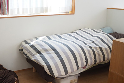 無印のベッド、「脚付きマットレス」はお手入れも簡単で寝心地最高