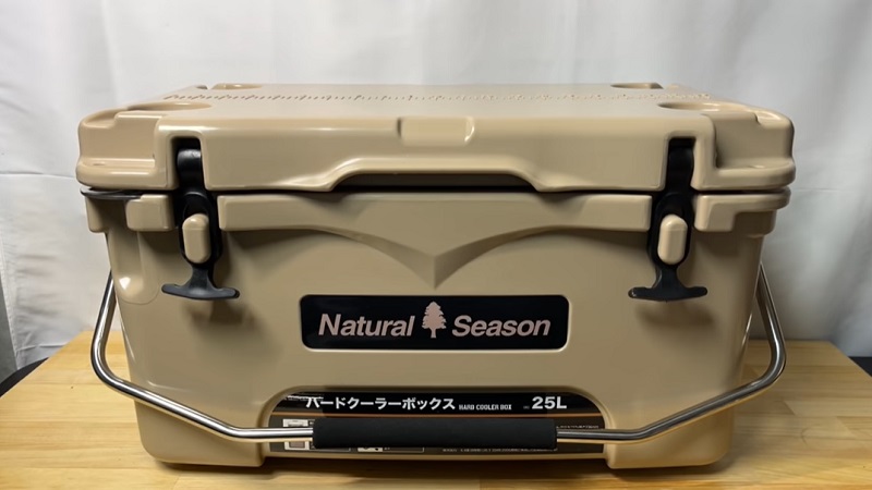 コメリ ナチュラルシーズン ハードクーラーボックス ２５L ＫＷ－２６ＱＴ - その他