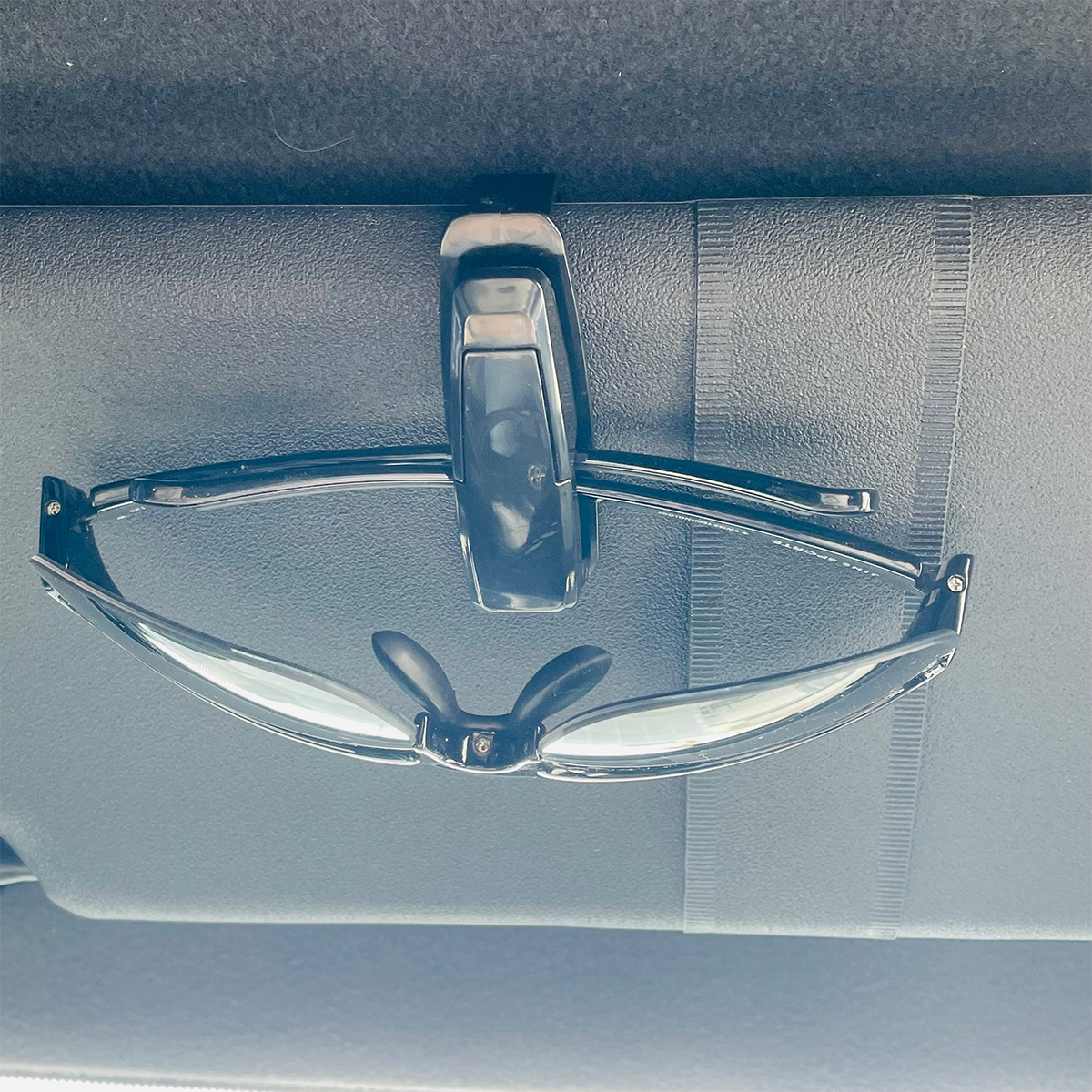 運転中にメガネが必要な人にも