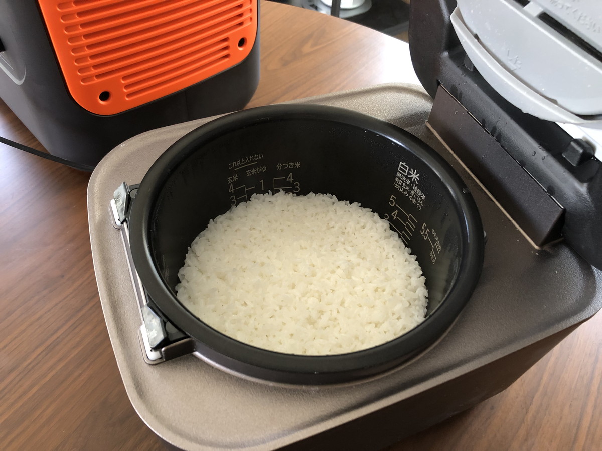 いつもどおり、ふっくらツヤツヤに炊き上がりました